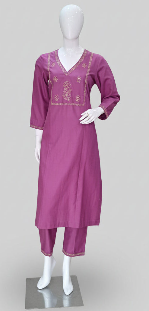 Mercerised Cotton Tanchoi Embroidery Set