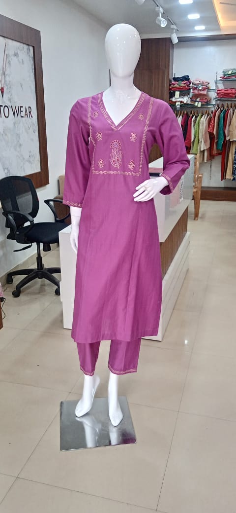 Mercerised Cotton Tanchoi Embroidery Set