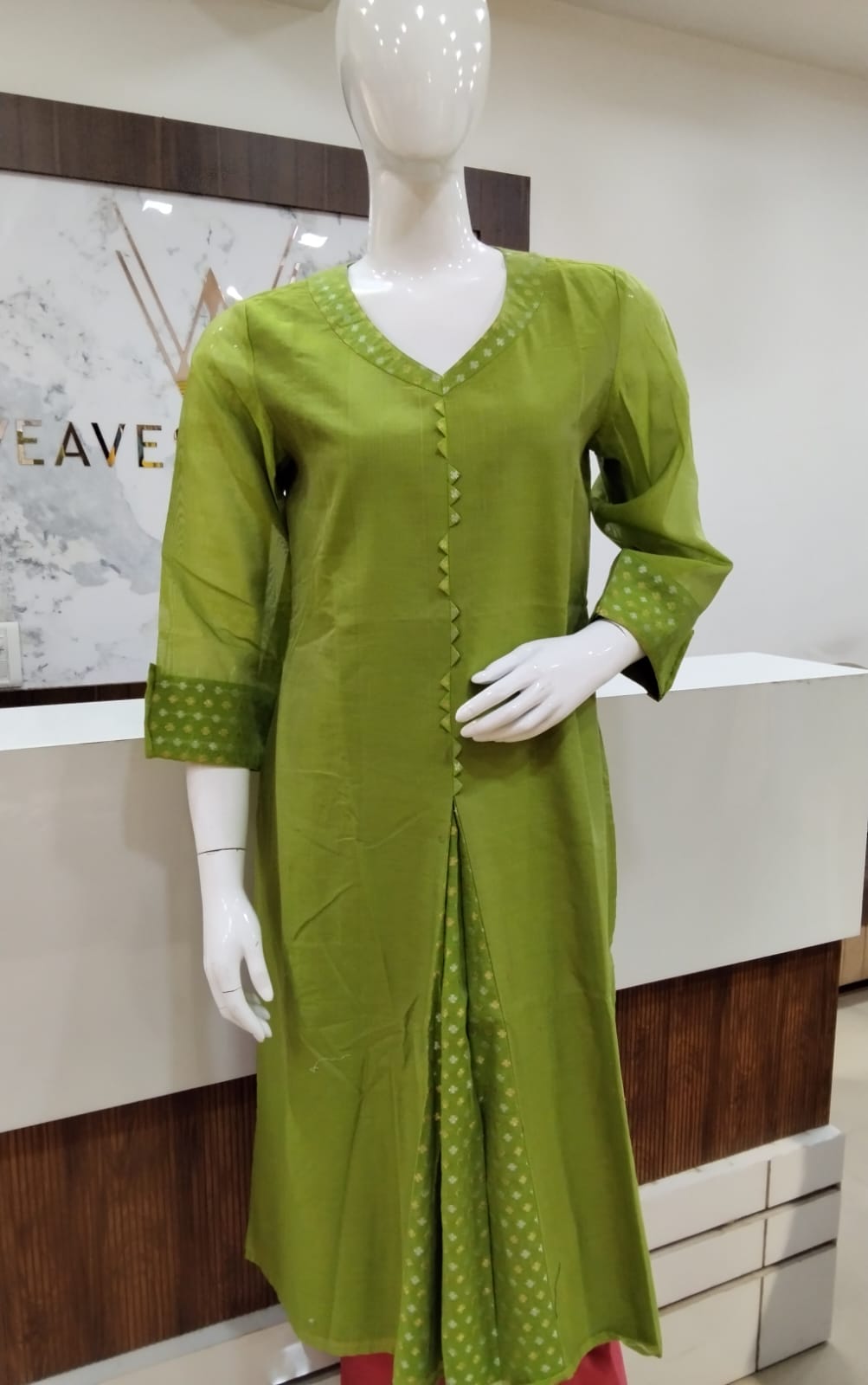 Green Zari Striped Straight Kurta with Box Pleat