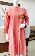 Mandarin Embroidered Straight Kurta