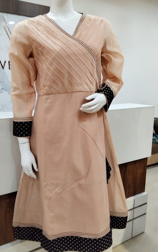 A Line Pintext Design Kurta