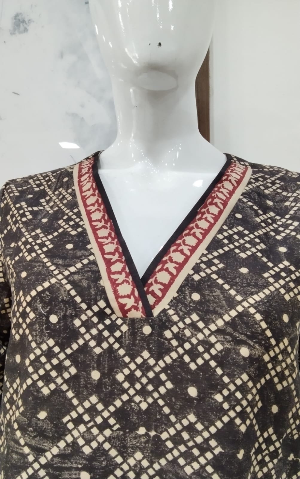 Charcoal Black Geometric Batik Cotton Silk Kurti with Contrast Printed V-Neck Border