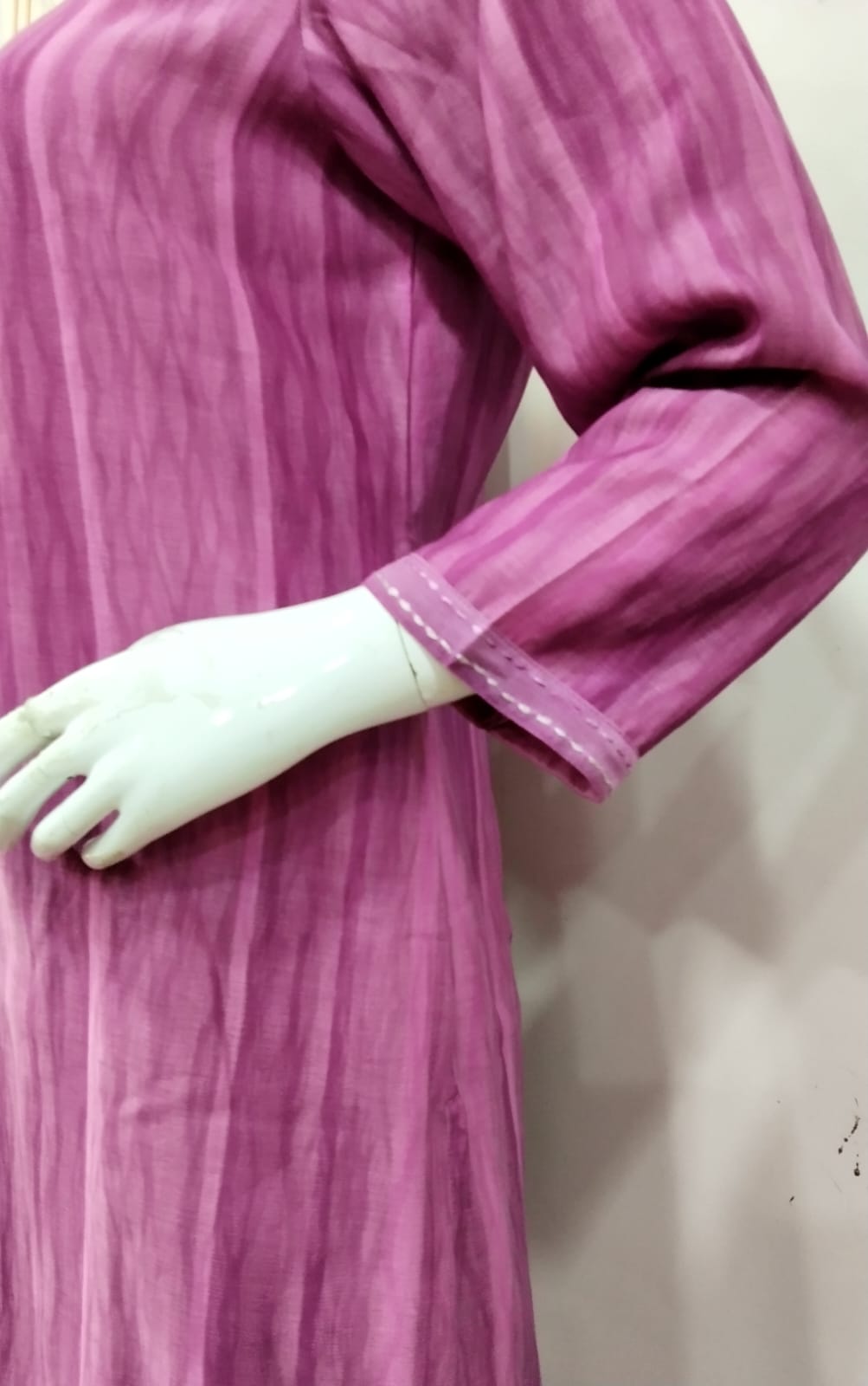 Mauve Purple Hand-Embroidered Kurta Set with Floral Dupatta