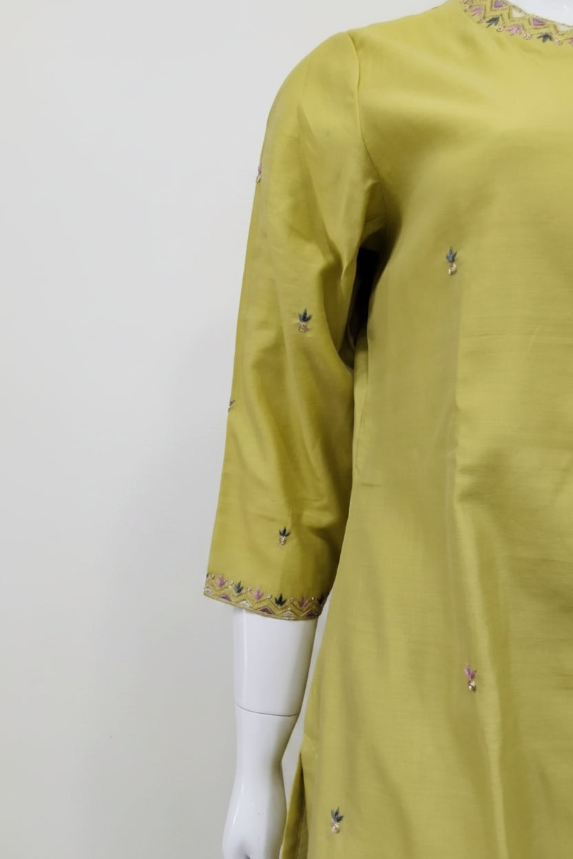 Chartreuse Bloom Pure Cotton Silk Suit Set