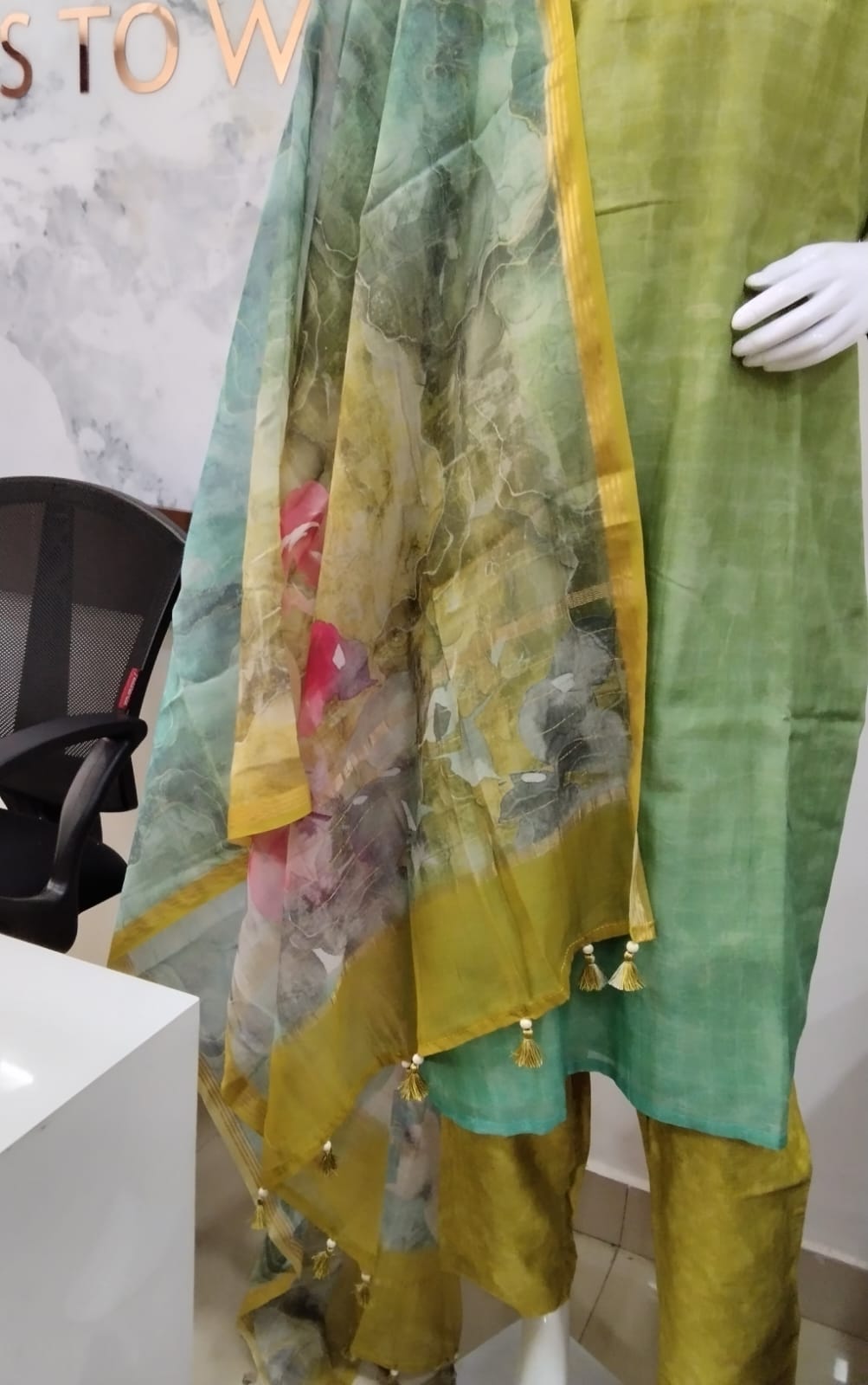 Olive & Sage Green Textured Silk-Blend Kurta Set with Floral Printed Organza Dupatta