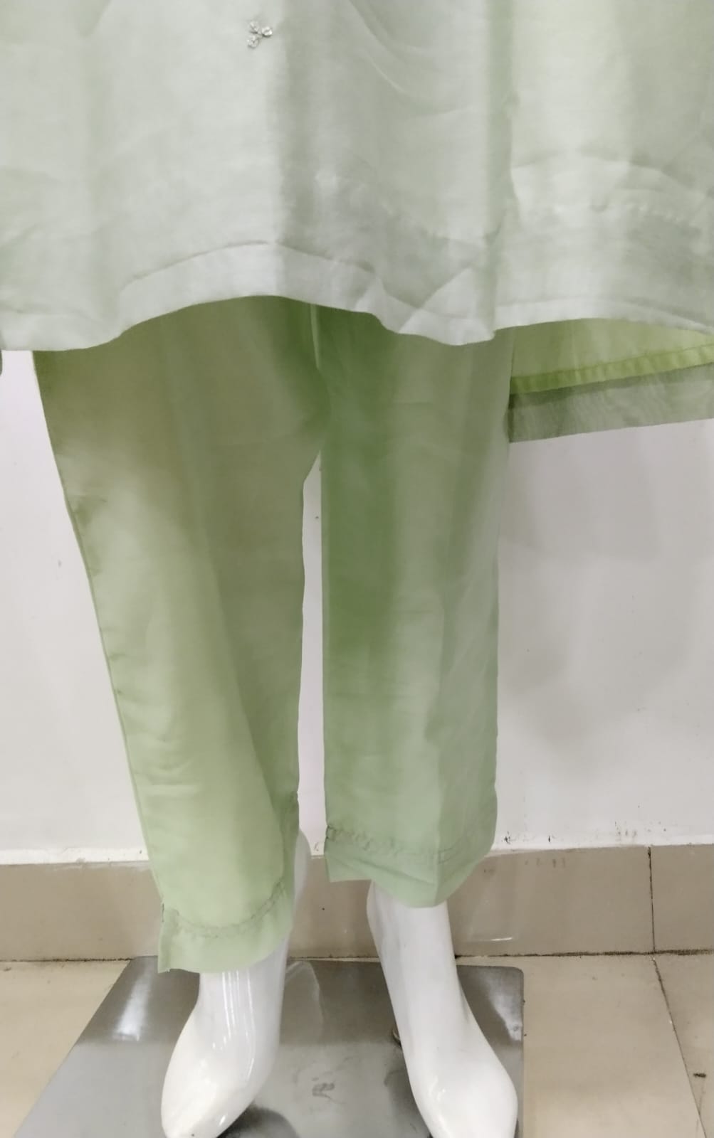 Graceful Pastel Green Cotton Silk Suit Set