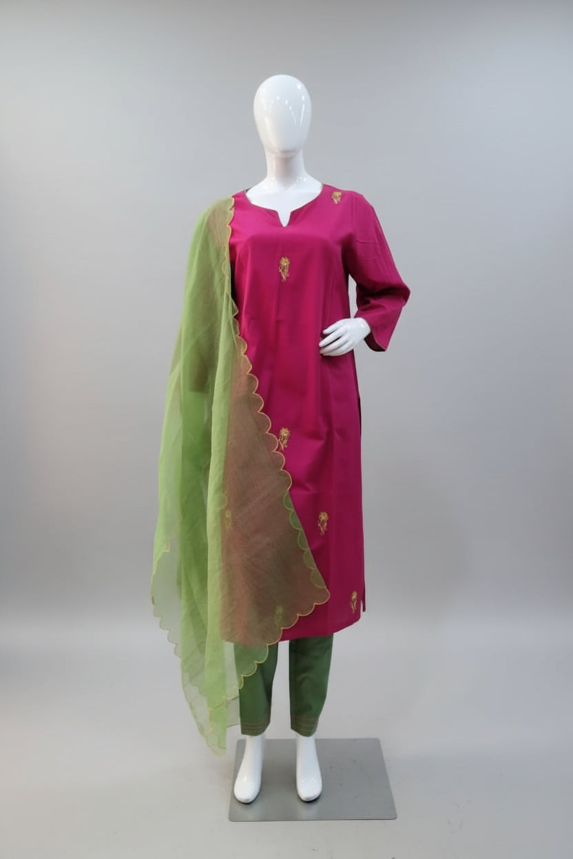 Elegant Magenta Cotton Silk Suit Set with Scalloped Green Dupatta
